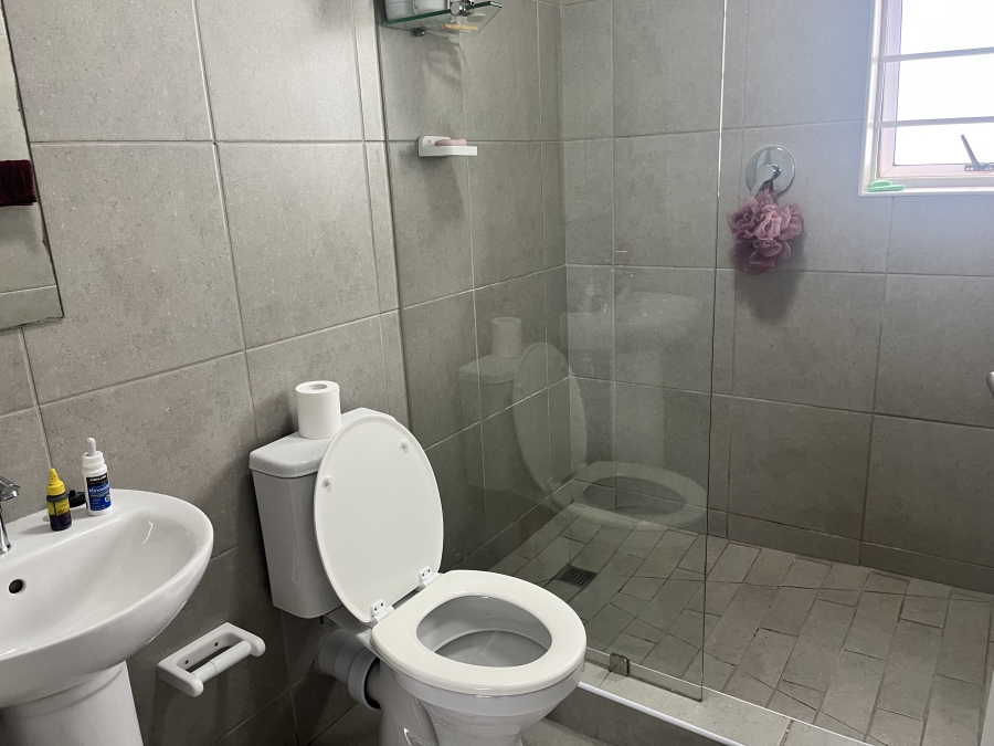 2 Bedroom Property for Sale in Fairview Eastern Cape